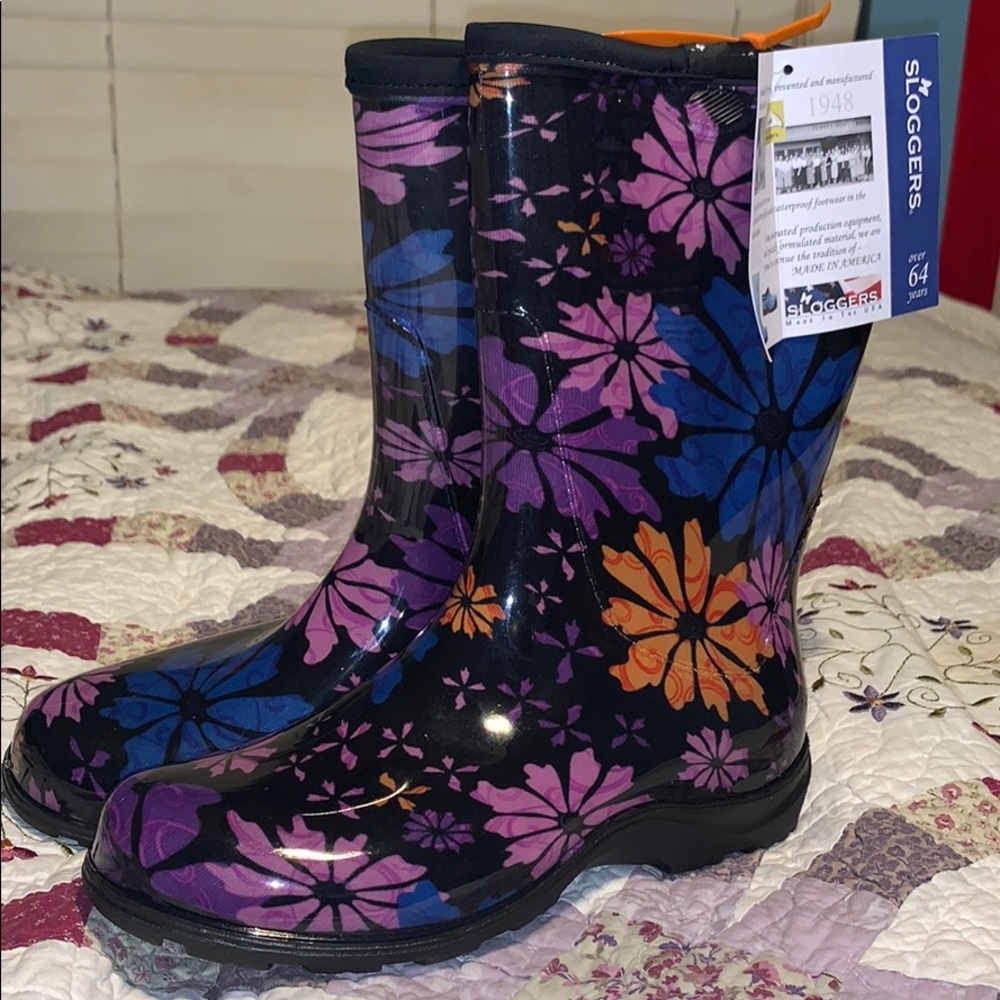 Women rubber boots